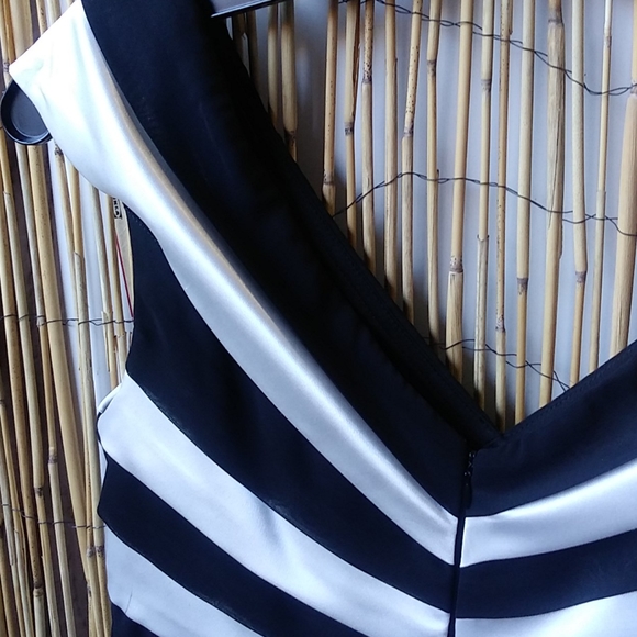 Black and White Cocktail Dress by Escape - Picture 5 of 11